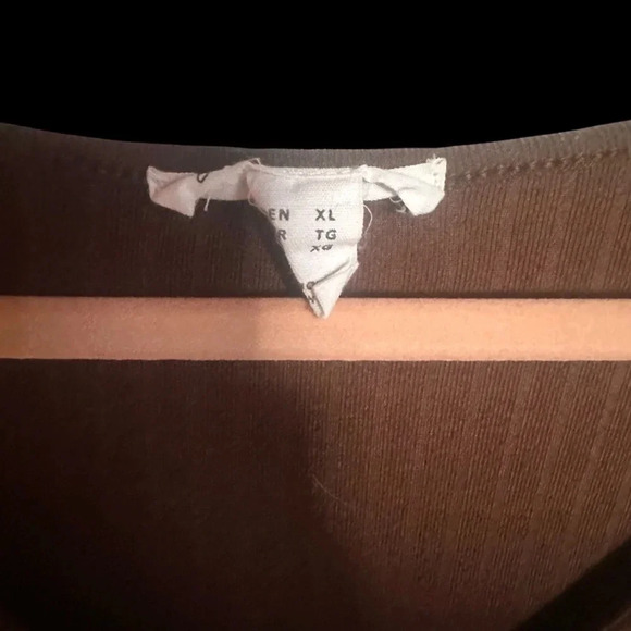 Charlotte Russe Brown long sleeve Bodysuit - Picture 4 of 4